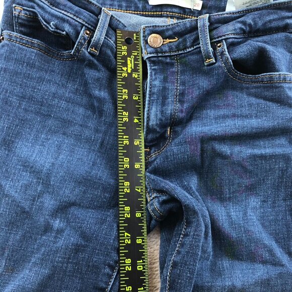 Women's Levis Blue Jeans In Excellent Condition - Picture 7 of 13